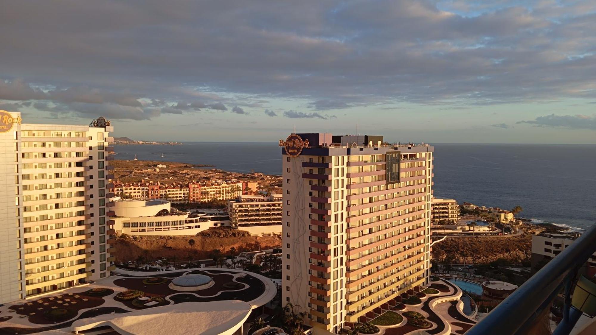 Adeje300, Playa Paraiso Kültér fotó