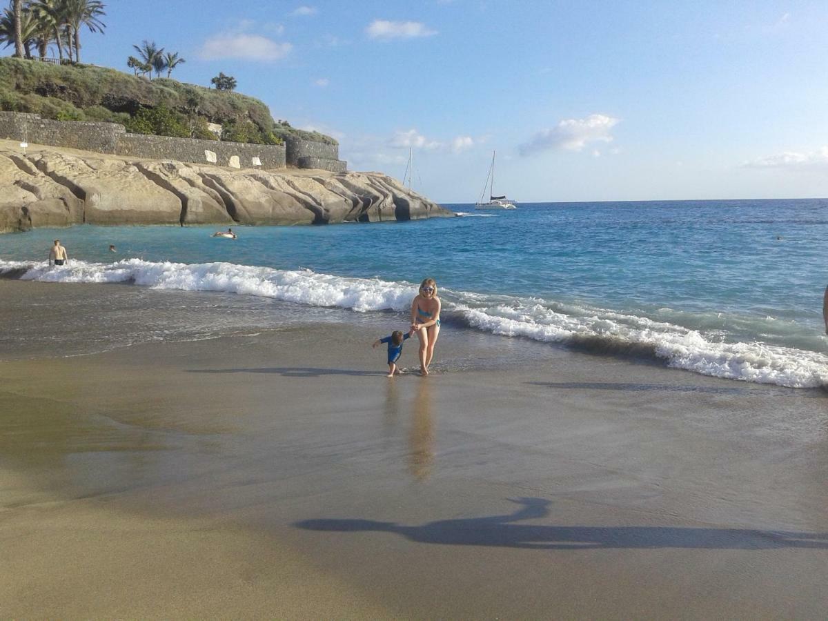 Adeje300, Playa Paraiso Kültér fotó